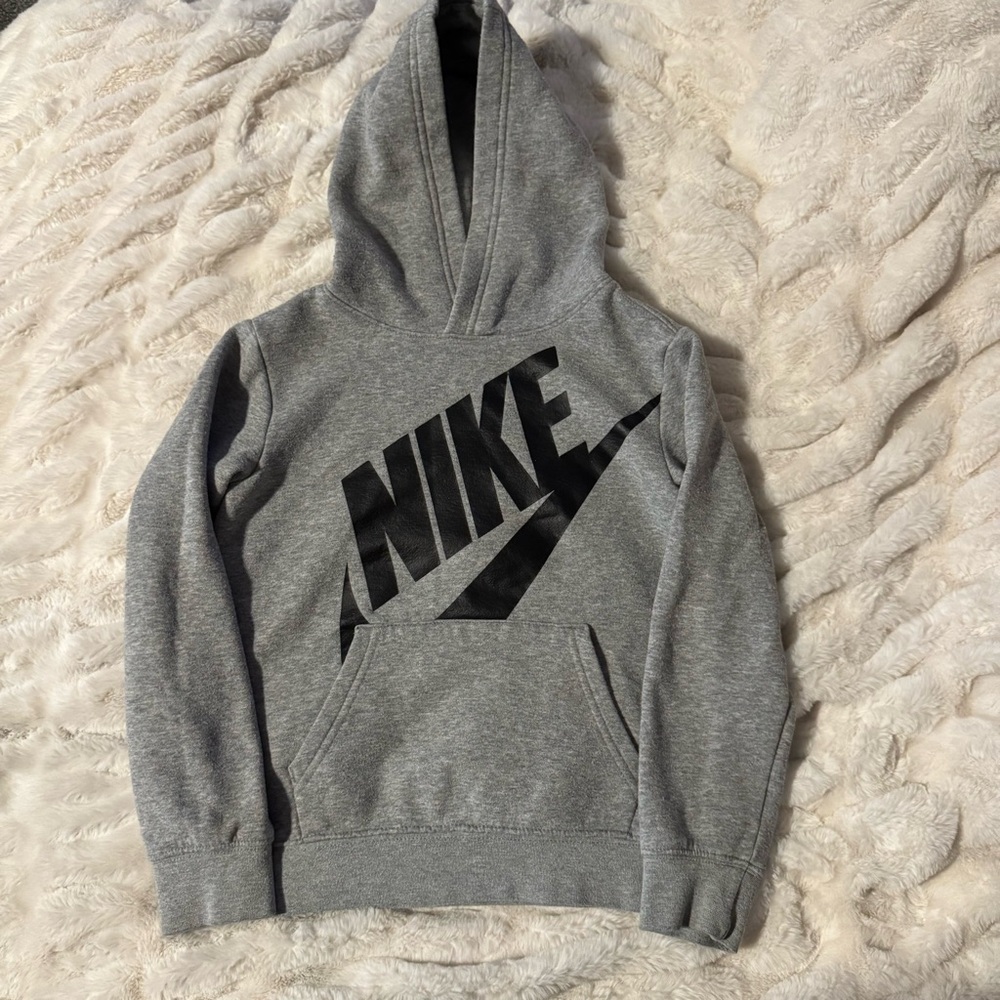 Nike Kids' Dark Grey Club Fleece Pullover Hoodie, Size Large